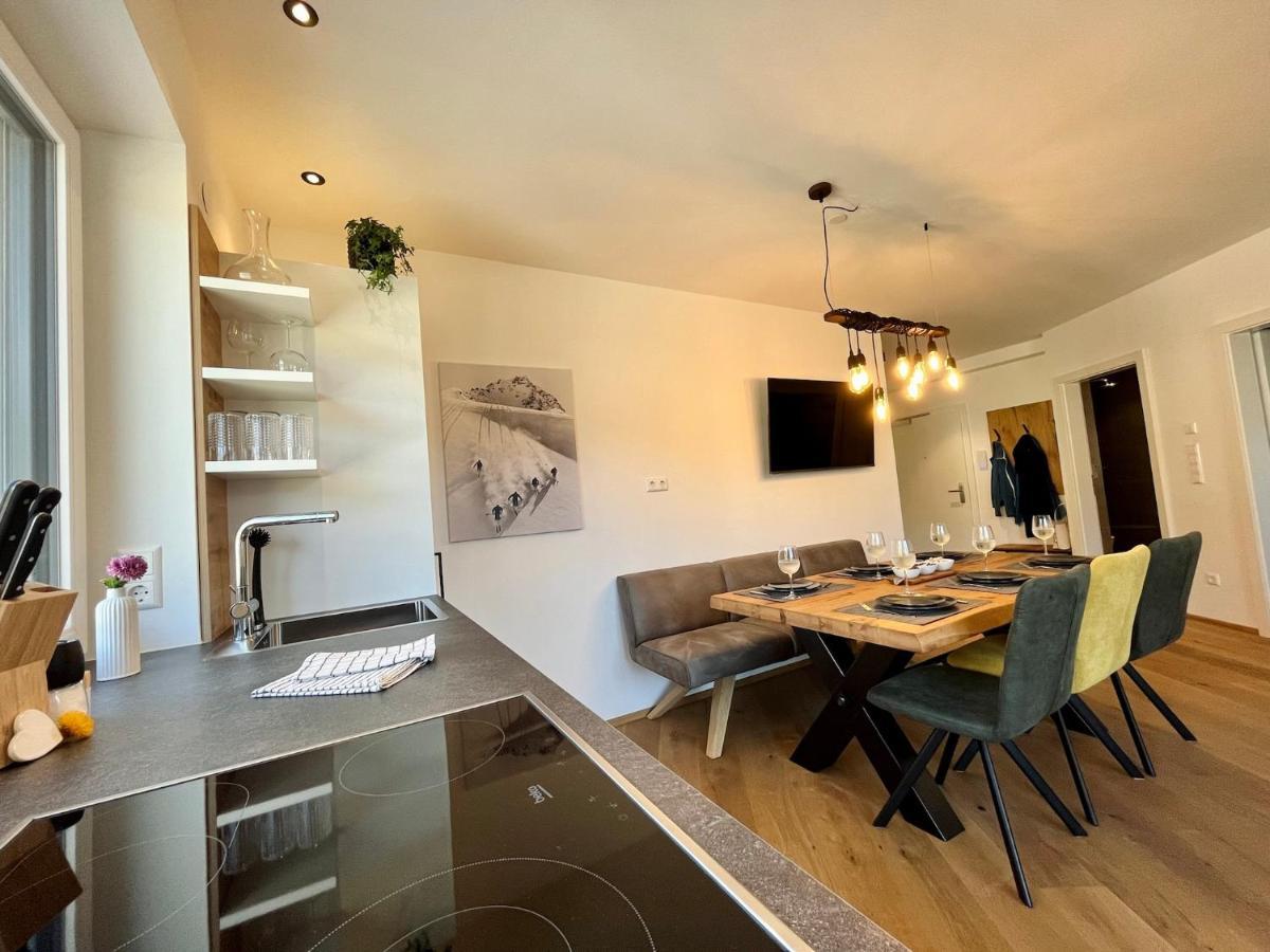 Alpin Art Appartements Grobming Exterior photo