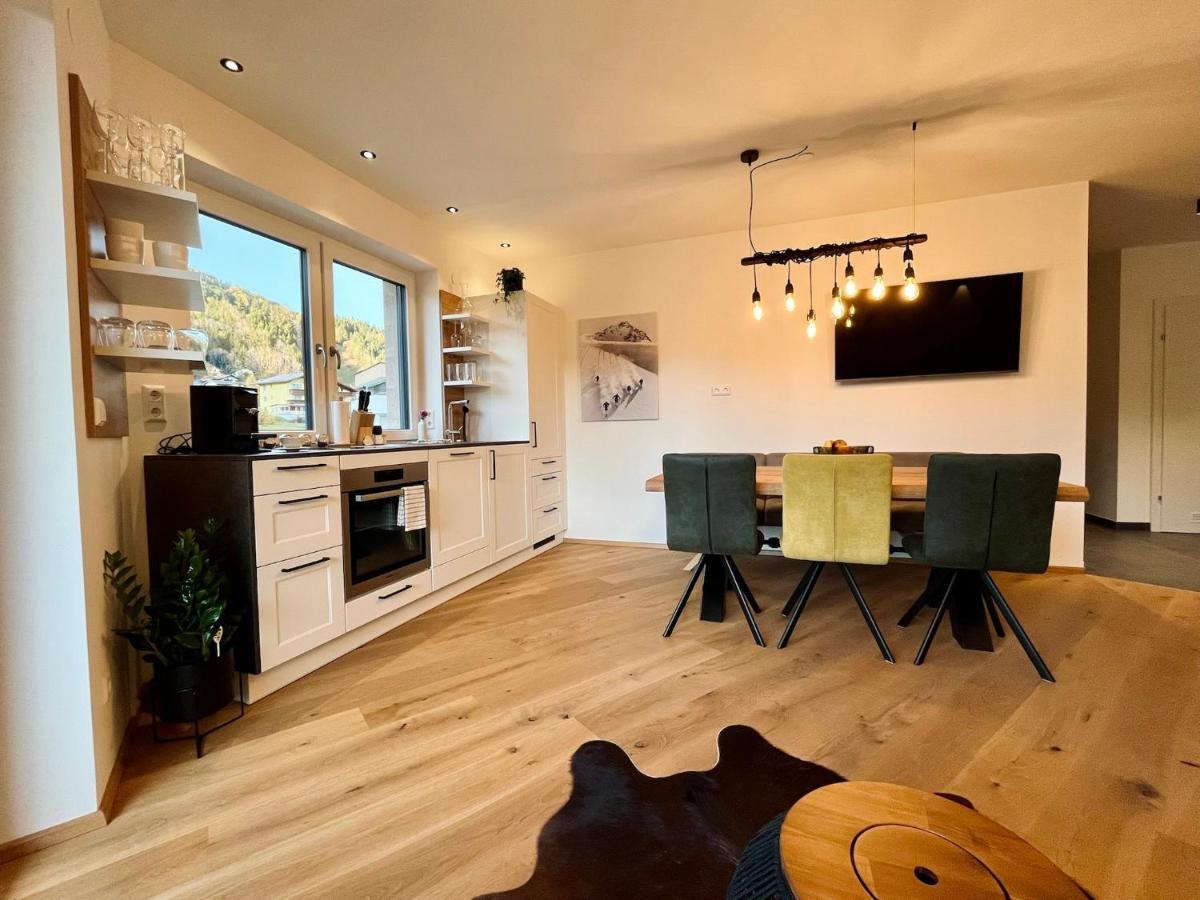Alpin Art Appartements Grobming Exterior photo